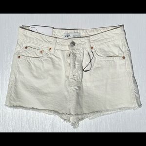 Zara The Skort in Off White Size 2